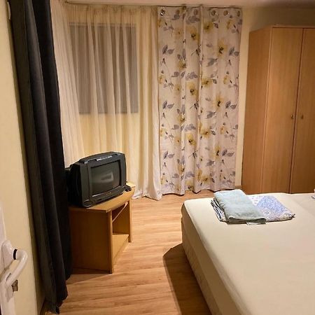Apartment Bdin Varna Esterno foto